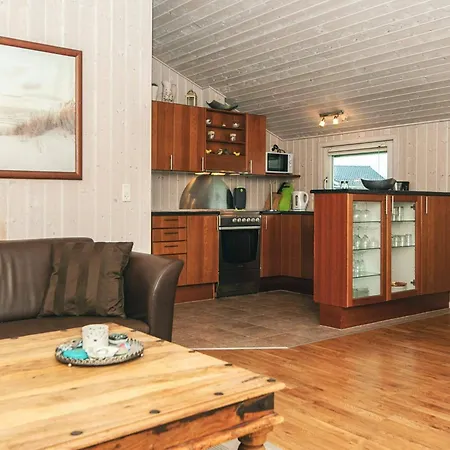 6 Person Holiday Home In Hemmet