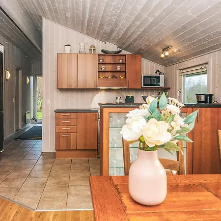 6 Person Holiday Home In Hemmet Holiday home *