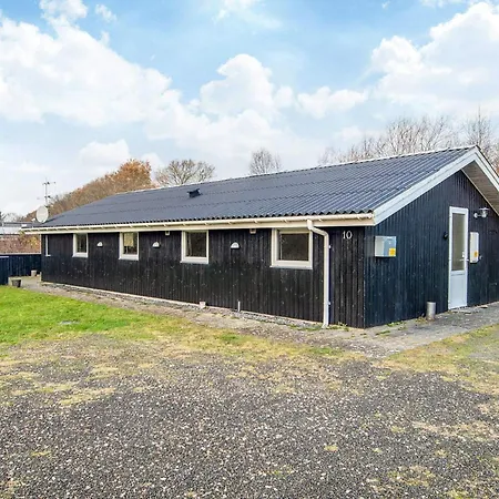 4 Star Holiday Home In Hemmet Falen